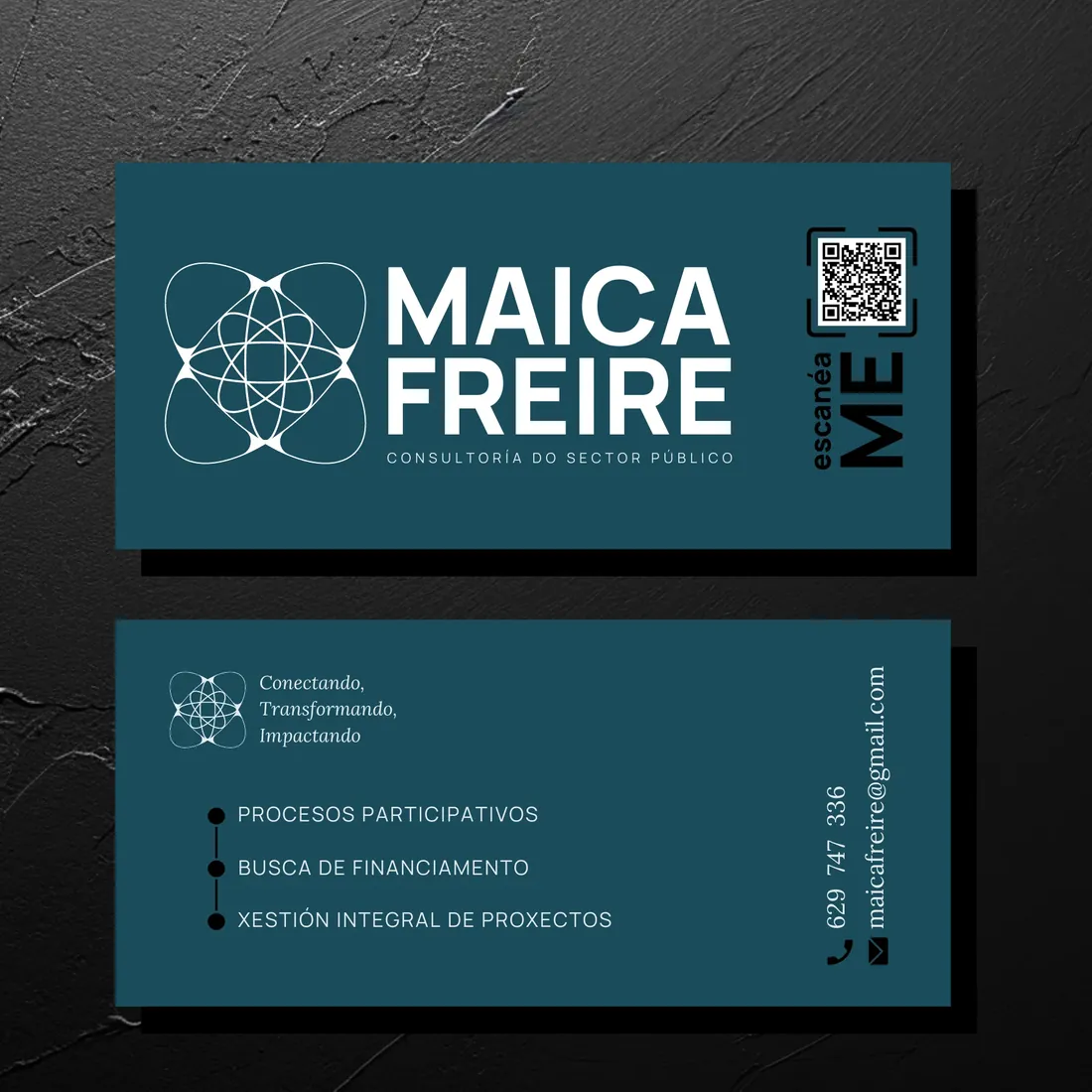 Tarjetas de visita de Maica Freire con código QR